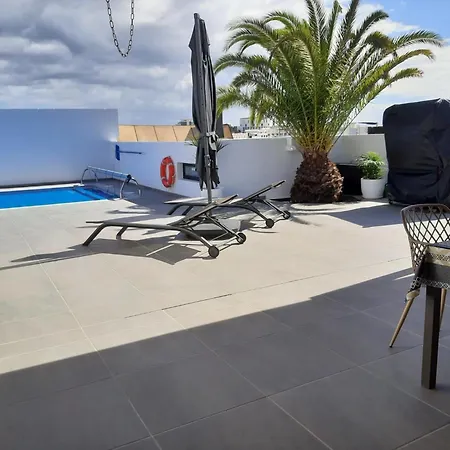 Casa Refugio Holiday home *